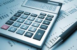 Właśnie mija pierwsza rocznica niewdrożenia dyrektywy o minimalnym wynagrodzeniu